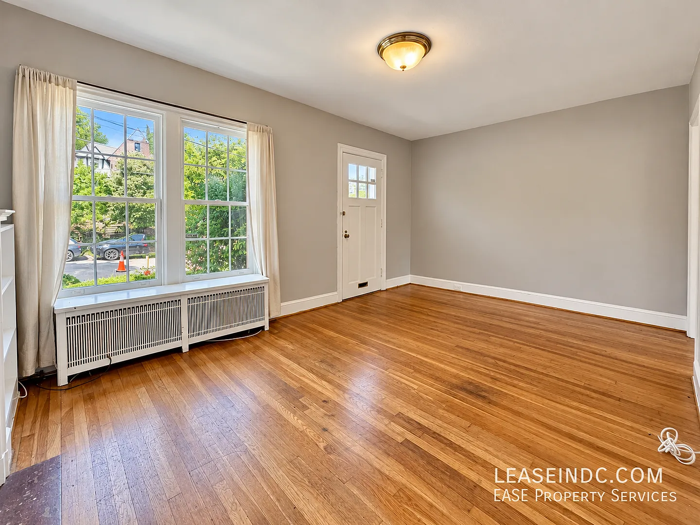 4 bed, 1620 sqft, $4,300 — Photo 4