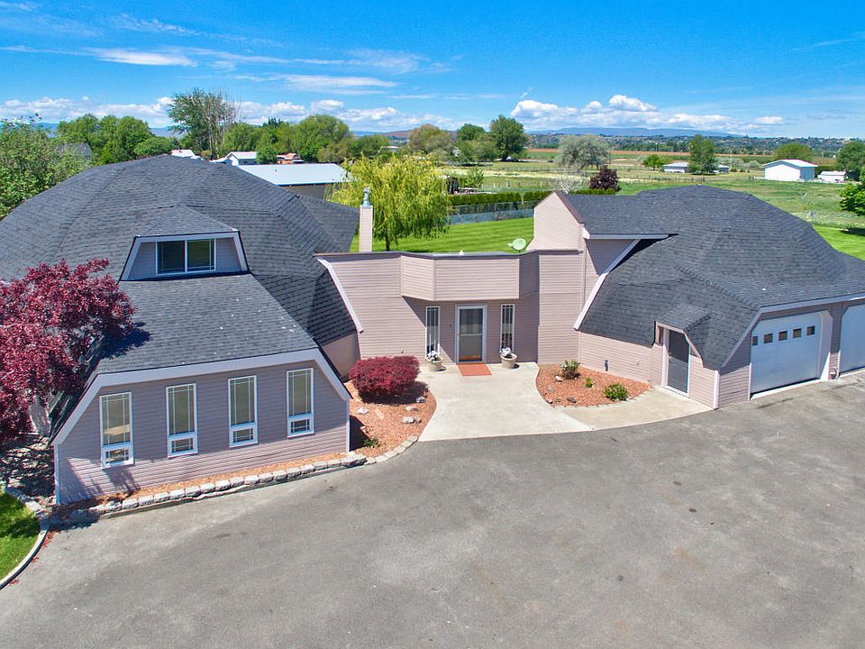 2nd image of 5123 Lyons Loop
