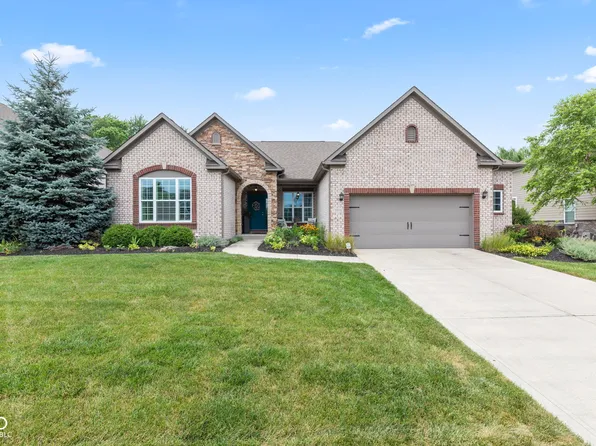 13816 Ambria Dr, McCordsville, IN 46055
