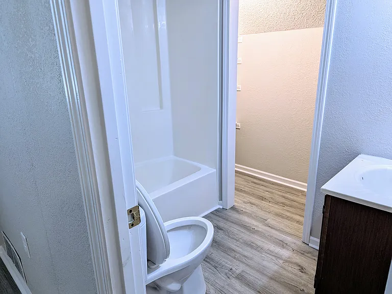 224 SE 121st Rd #3 — Photo 5