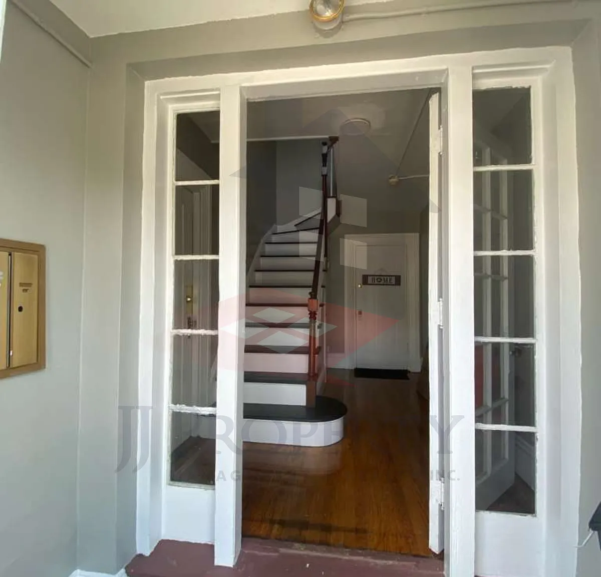 1 bed, $1,200 — Photo 2