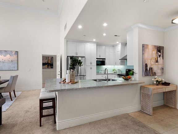 5th image of 130 E San Fernando St #Penthouse 22
