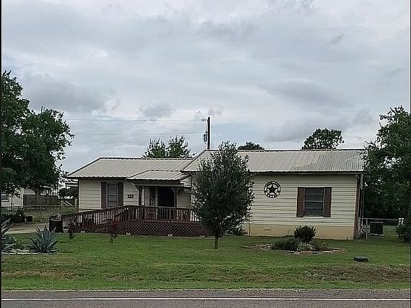 4th image of 751 State Highway 320