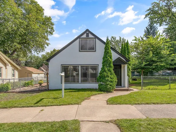 1464 Maywood St, Saint Paul, MN 55117