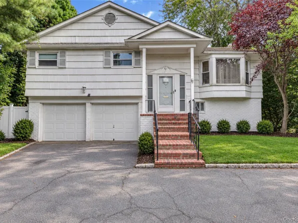 22 Woodmere Boulevard, Woodmere, NY 11598