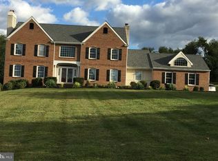 520 Deer Pointe Rd, West Chester, PA 19382