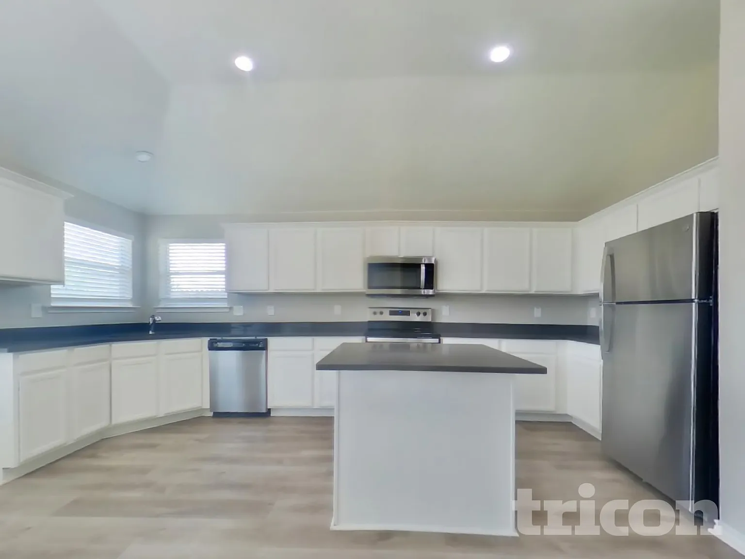 909 Marist Drive Fort Worth TX — Photo 3