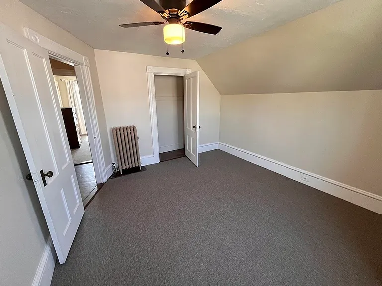 408 S Porter St — Photo 17