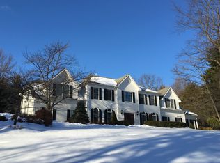 33 Mosle Rd, Gladstone, NJ 07934