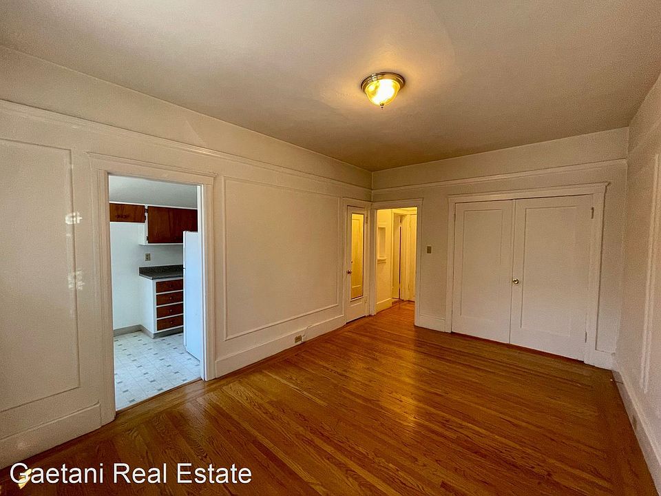 1st image of 1050 Fell St #11370014