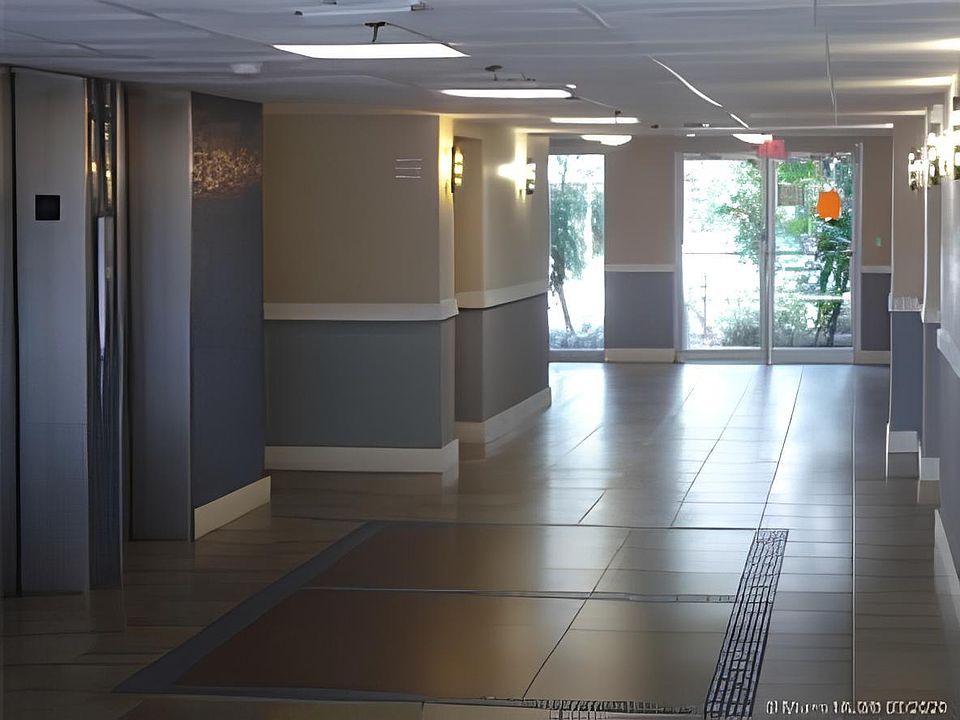 1st image of 700 NW 214th St APT 215