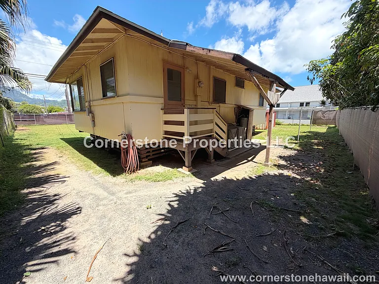 528 Oneawa St — Photo 25