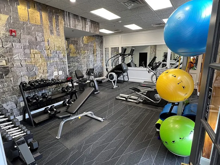 BELLCLAIRE, LLC — Photo 13