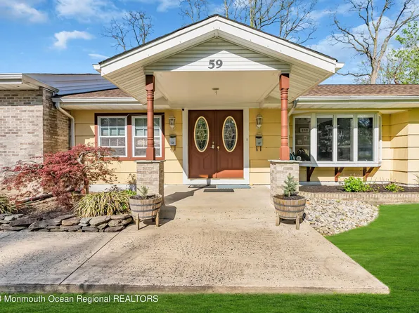 59 Reynolds Drive, Eatontown, NJ 07724