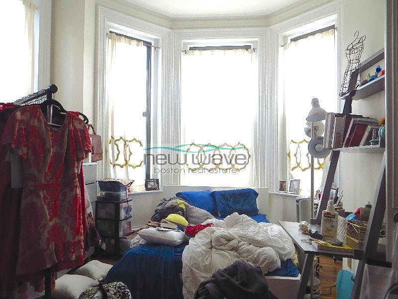 2nd image of 421 Shawmut Ave #21