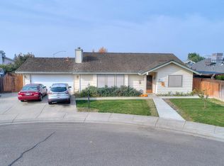 2107 Laura Ct, Hughson, CA 95326