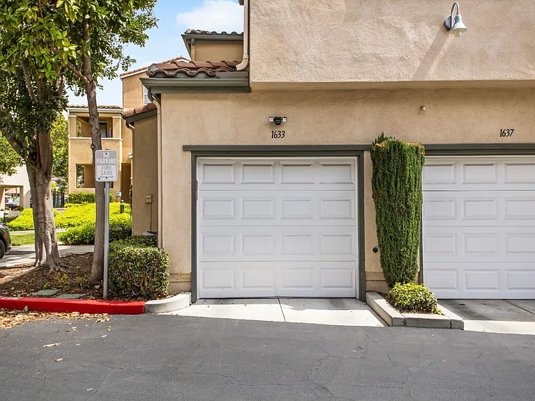 1633 Paseo Aurora — Photo 25