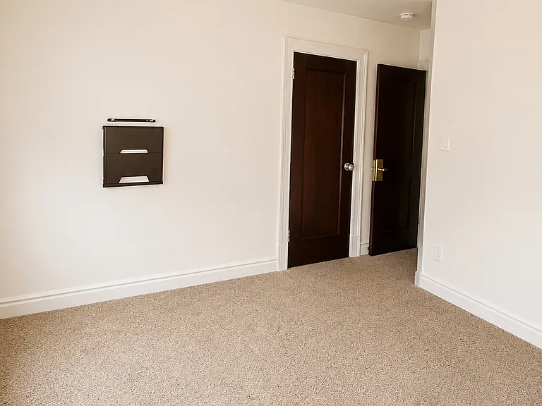 91 Clermont St #2 — Photo 16