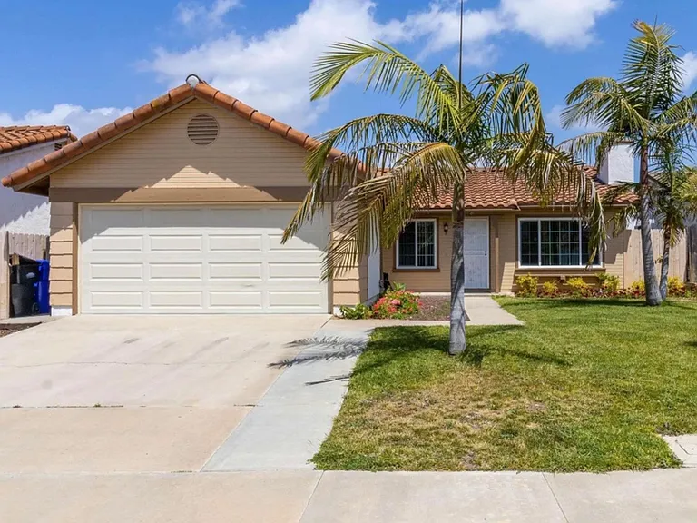10385 Cheviot Ct — Photo 1