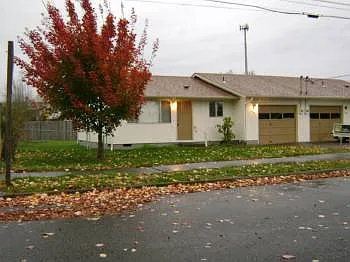 3542 East St photo 1