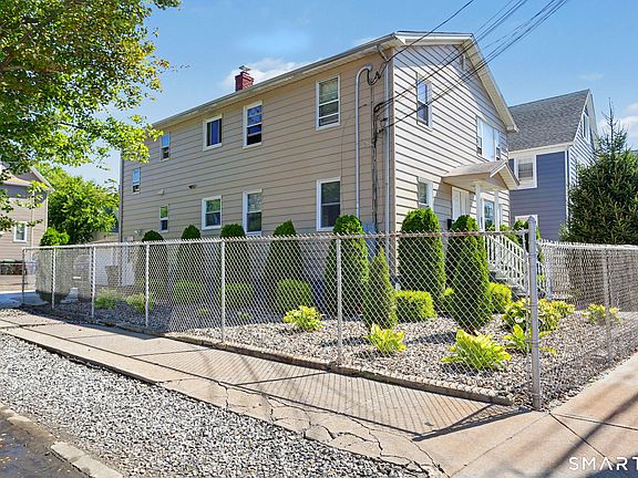 3rd image of 244 Bennett Street