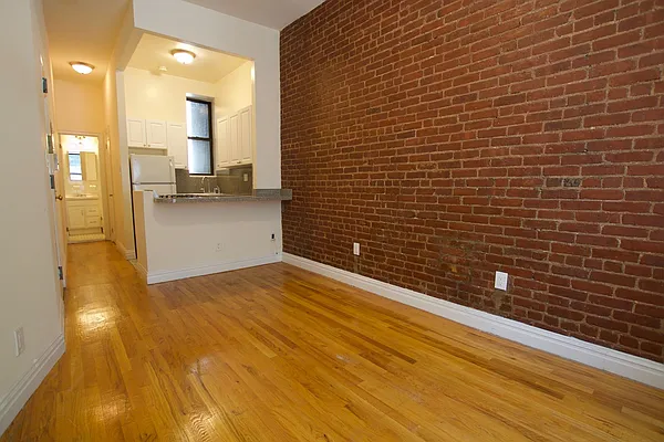 Rented by Elf Enterprises Inc | media 1