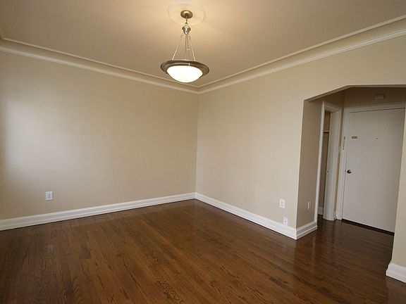 5th image of 311 6th Ave S APT 217