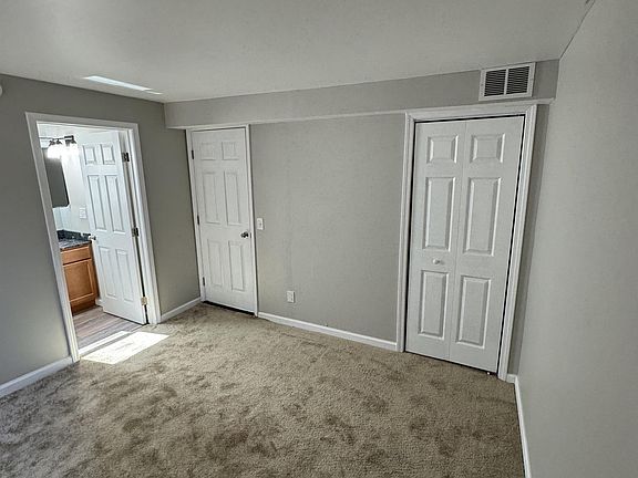 4th image of 130 W Main St