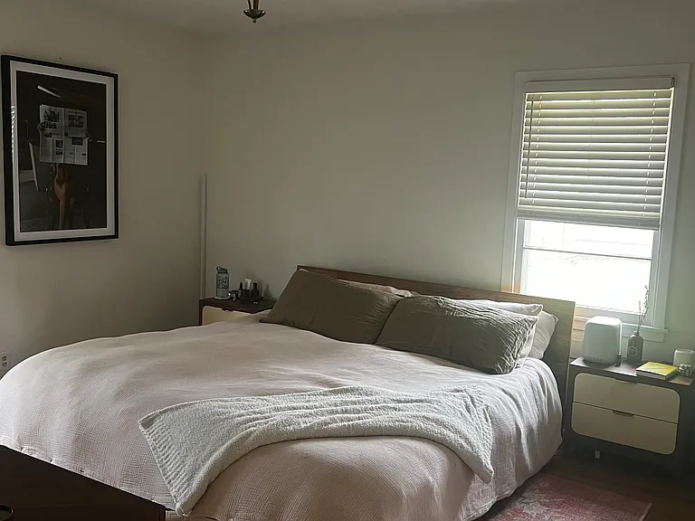 413 Blake Rd S — Photo 6