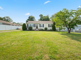 529 Orchard St, Rocky Hill, CT 06067
