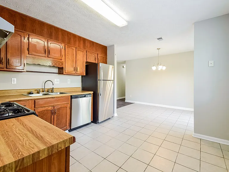 2464 Hewatt Rd — Photo 9
