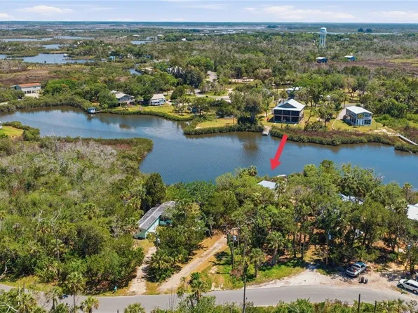 1490 S Estuary Dr, Crystal River, FL 34429