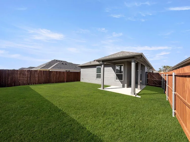 1713 Meadow Crest Dr — Photo 27
