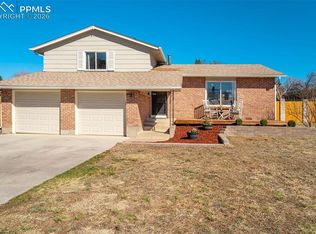 1505 Hathaway Dr, Colorado Springs, CO 80915