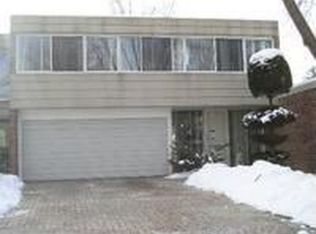 1793 Seton Rd, Northbrook, IL 60062