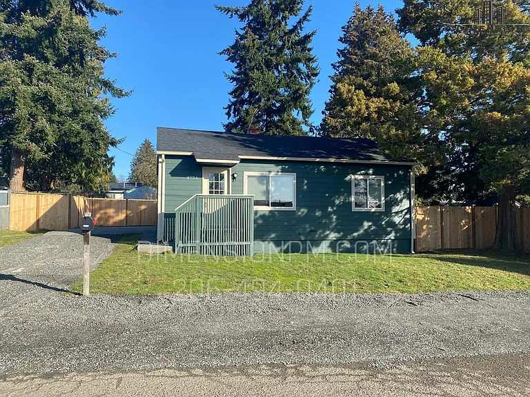 3724 W E St — Photo 3