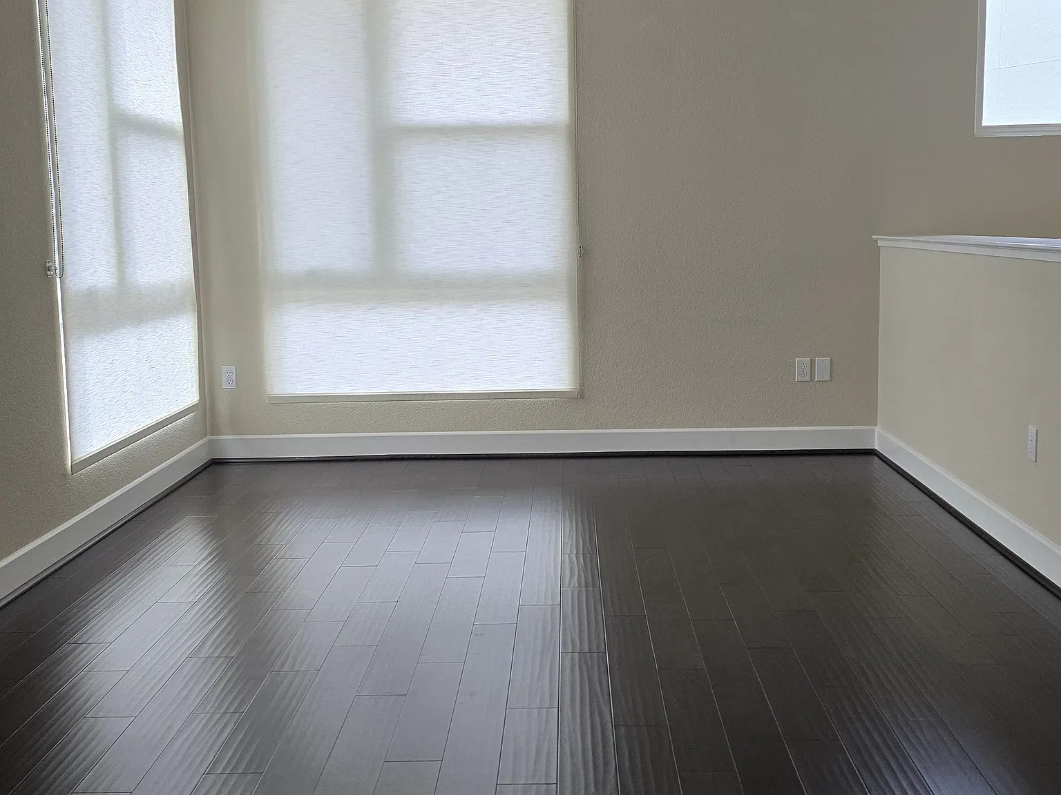 2 bed, 2.5 bath, 1620 sqft, $5,500 — Photo 4