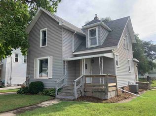 223 S Park Ave, South Beloit, IL