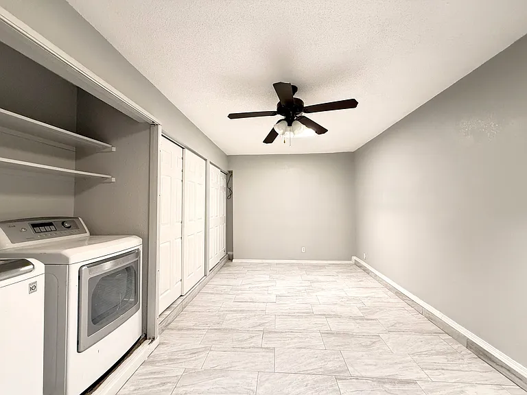 10405 Ashwood Dr — Photo 5