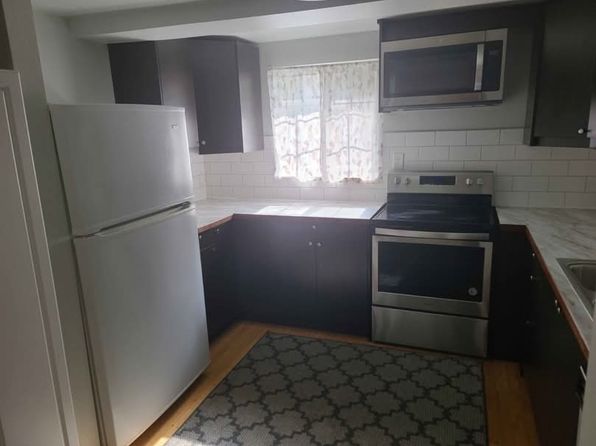 132 E Kansas Ave APT A