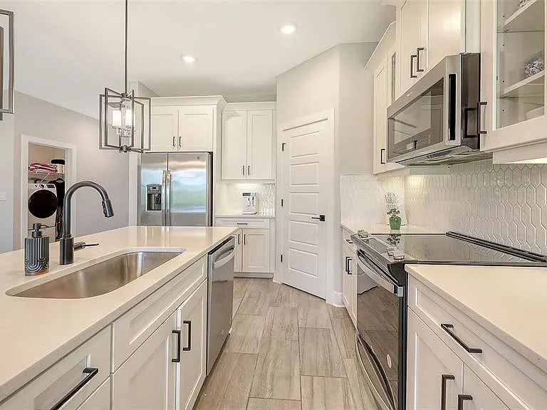 491 Daylily Blvd — Photo 14