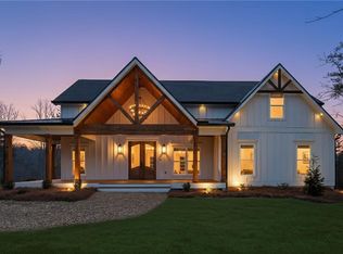 805 Captain McDonald Rd, Dahlonega, GA 30533