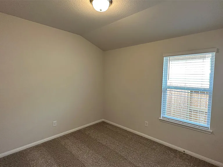 221 Harper Ridge Dr — Photo 17