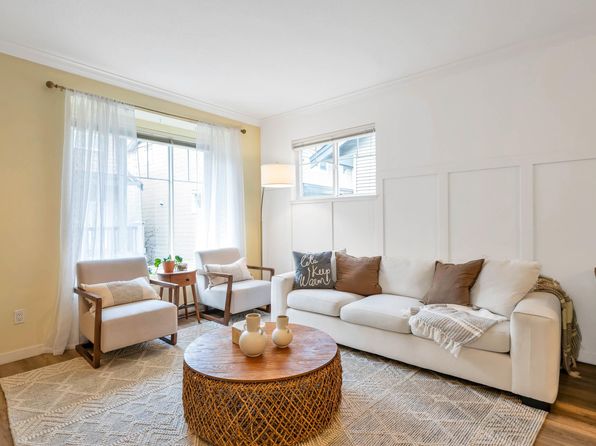 5839 Panorama Dr #42, Surrey, BC V3S 0P4