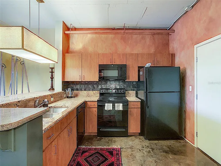 10 N Summerlin Ave #30 — Photo 20