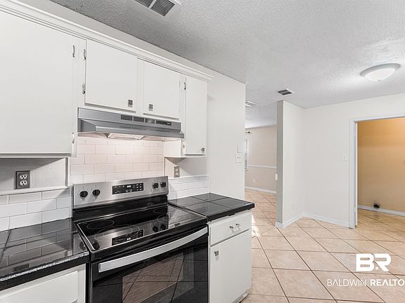 2nd image of 5551 Springer Ct