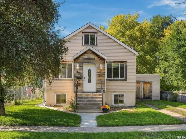 333 J AVENUE S, Saskatoon, SK S7M 2A4