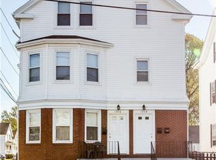 1306-1308 Cranston St, Cranston, RI 02920