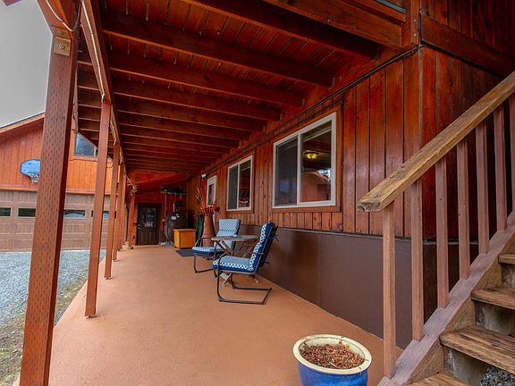 3rd image of 1255 Fritz Cove Rd