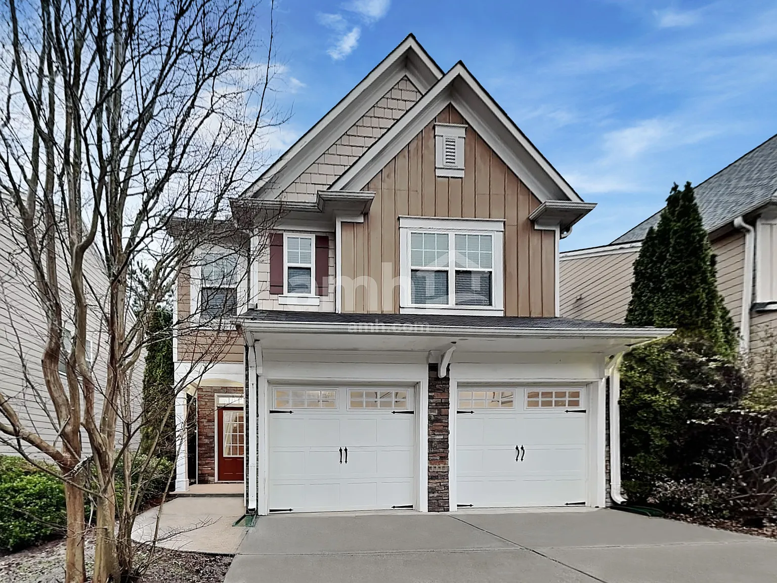 3 bed, 2.5 bath, 1981 sqft, $2,055 — Photo 1